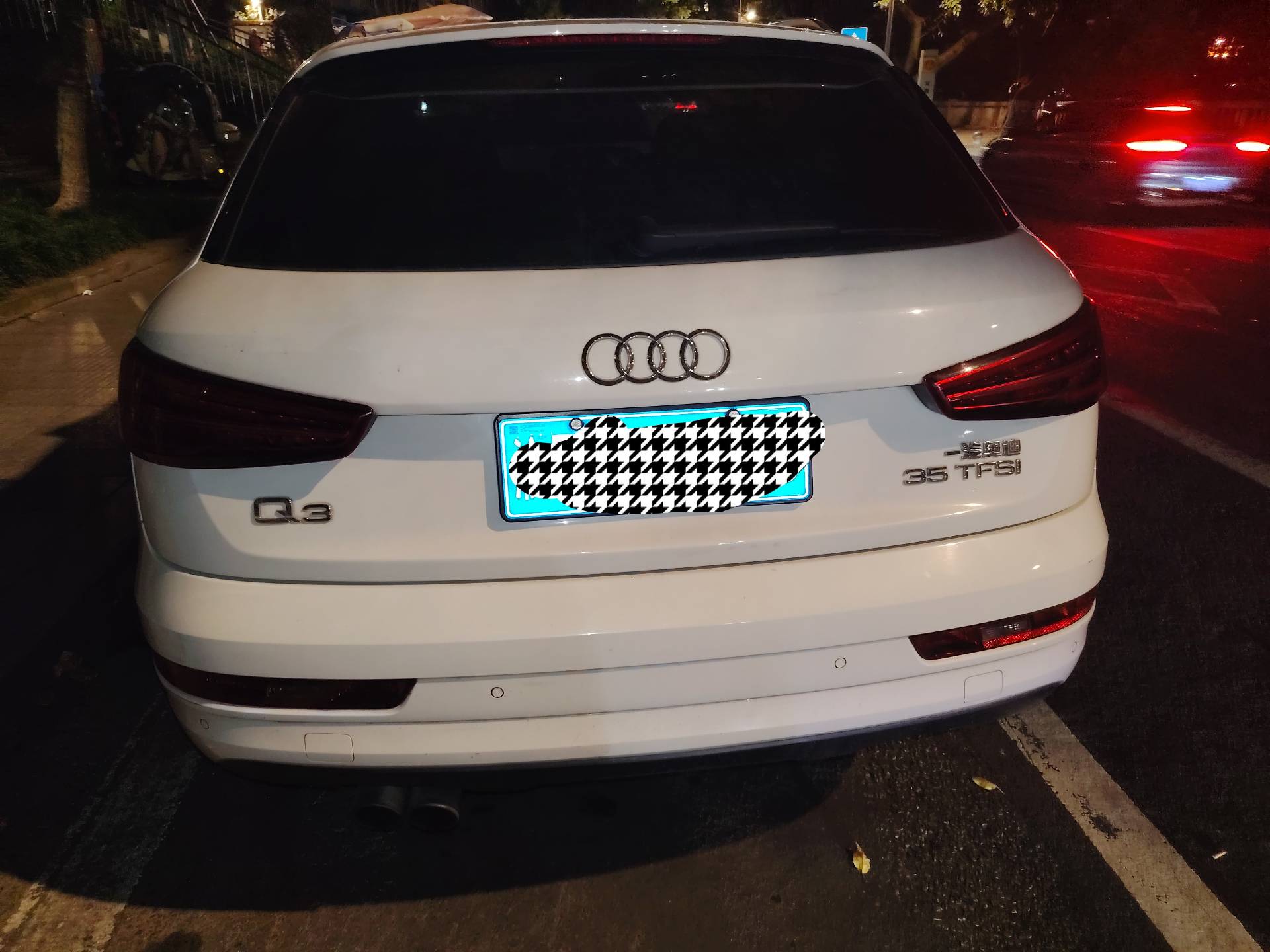 Audi Q3 2017 #3 Audi Q3 2017 car image #3