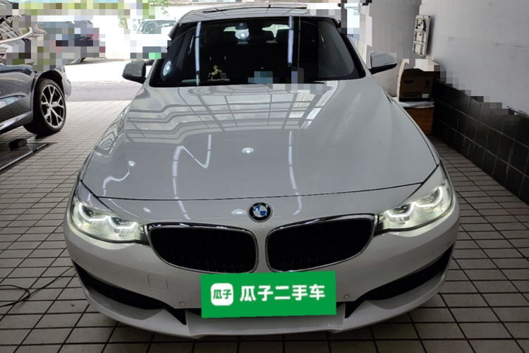 BMW 3 Series GT 2018 car image #3