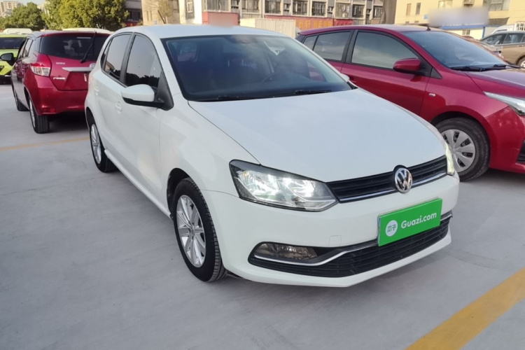 Volkswagen Polo 2015 #4 Volkswagen Polo 2015 car image #4