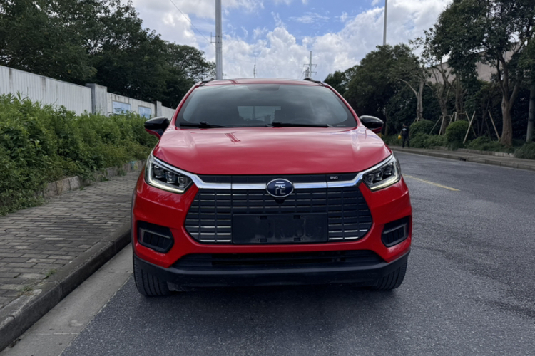 BYD Yuan New Energy 2020 #3 BYD Yuan New Energy 2020 car image #3