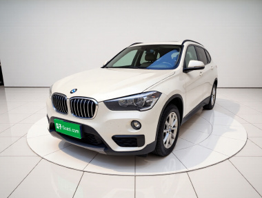 BMW X1 2019 BMW X1 2019 car image