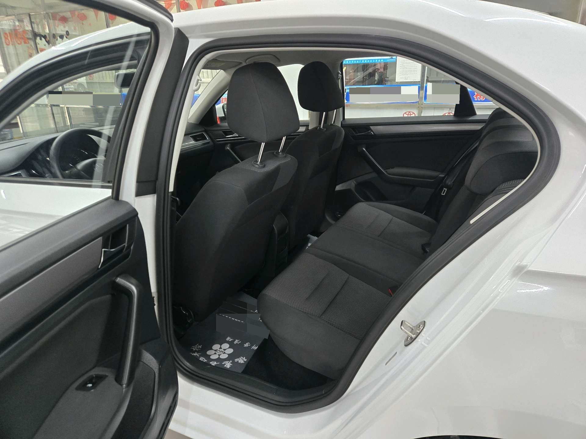 Volkswagen Bora 2023 car image #3