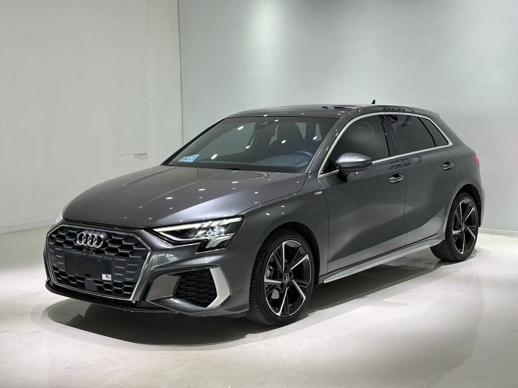 2022 2022 car image