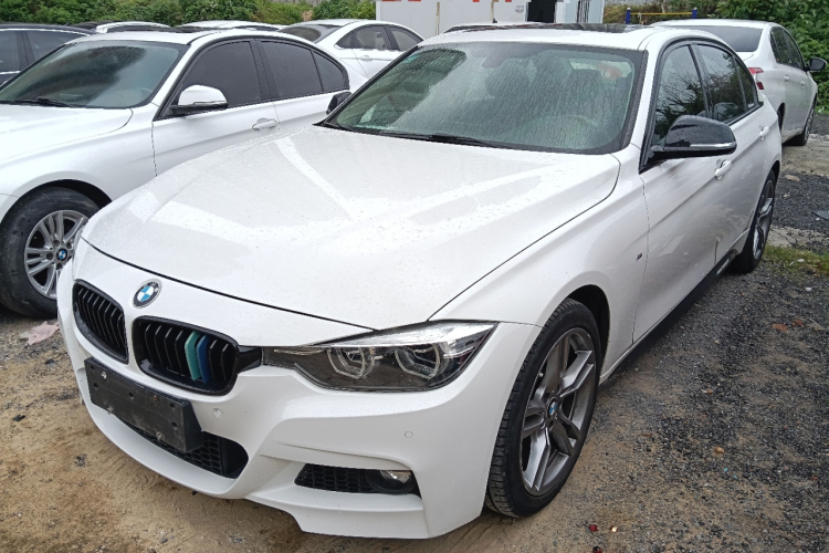 BMW 3 Series 2017 #2 BMW 3 Series 2017 car image #2