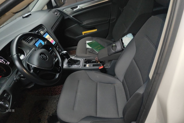 Volkswagen Golf 2017 car image #17