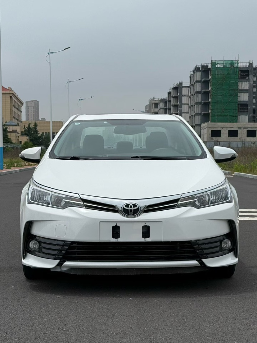 Toyota Corolla 2018 #2 Toyota Corolla 2018 car image #2