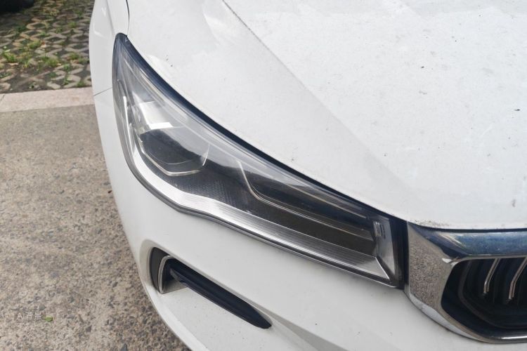 GEELY Emgrand 2023 image de voiture #8