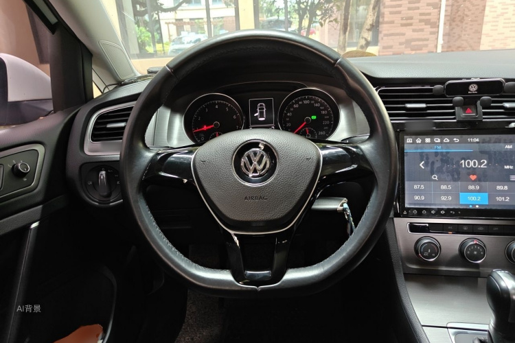 Volkswagen Golf 2016 car image #12