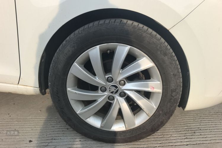 Skoda Rapid 2019 #9 Skoda Rapid 2019 image de voiture #9