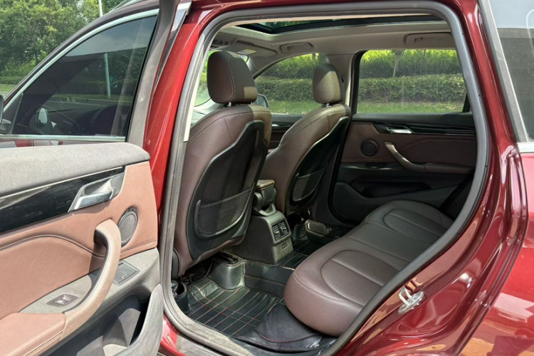 BMW X1 2019 car image #23