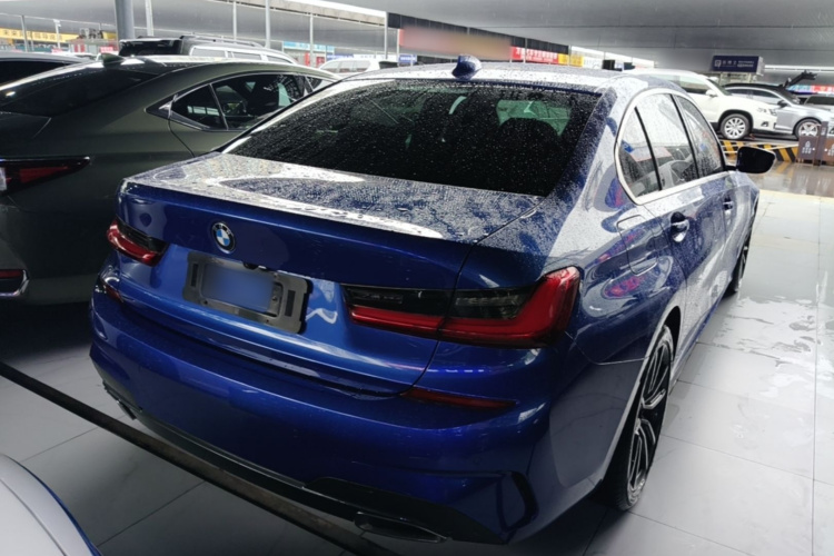 BMW 3 Series 2021 car image #7