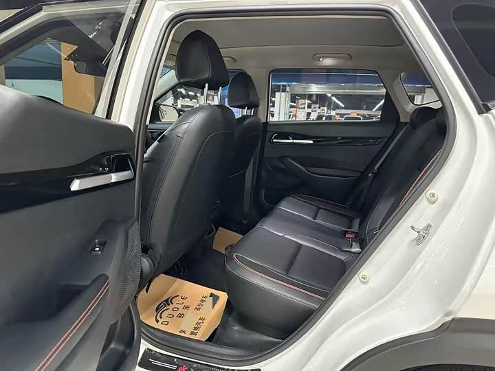 起亚 赛图斯 2023 汽车图片 #6