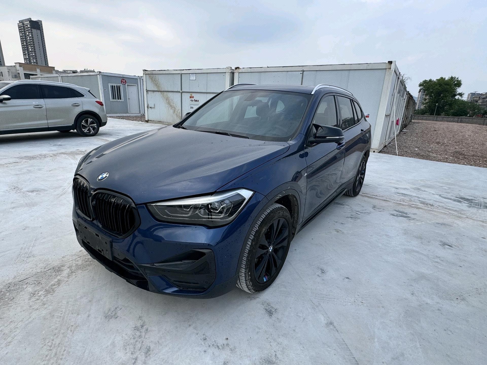 BMW X1 2021 BMW X1 2021 car image