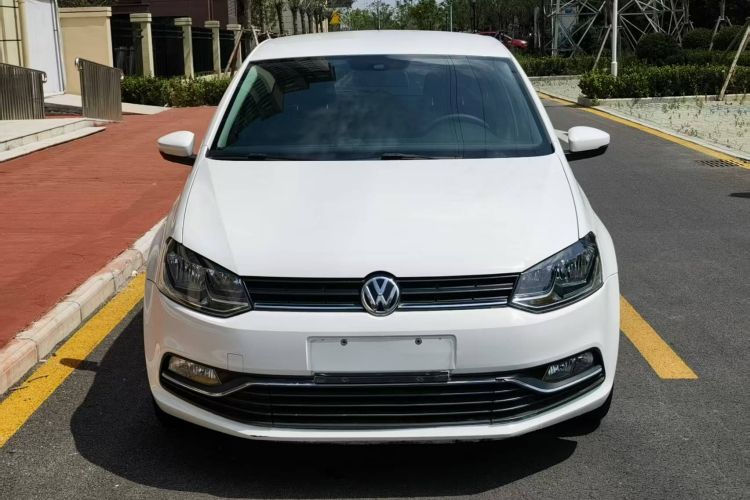 Volkswagen Polo 2015 #3 Volkswagen Polo 2015 car image #3