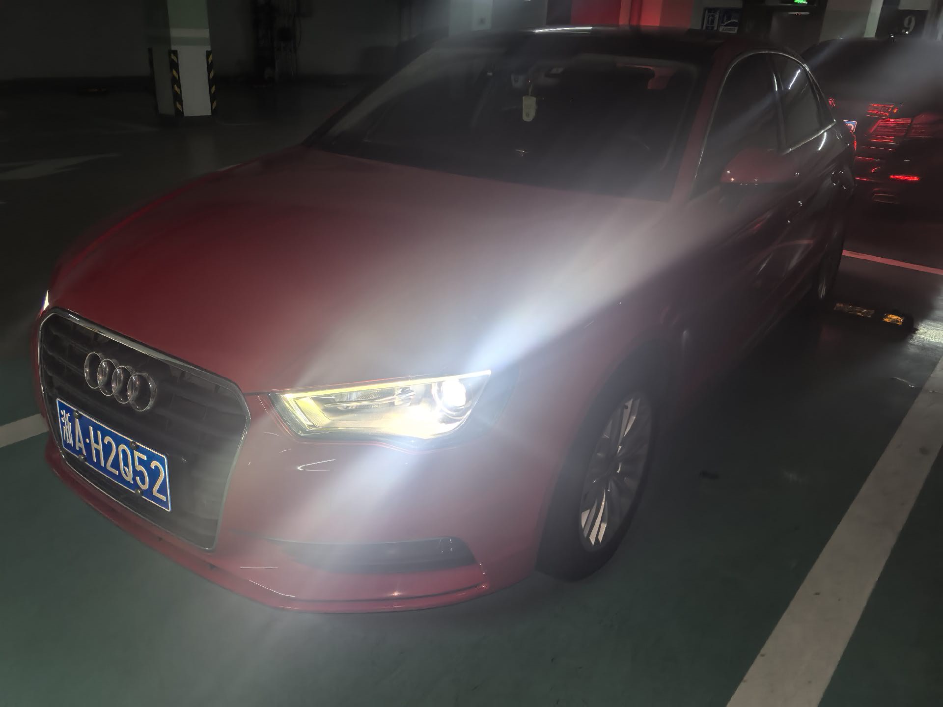 2016 car image #6