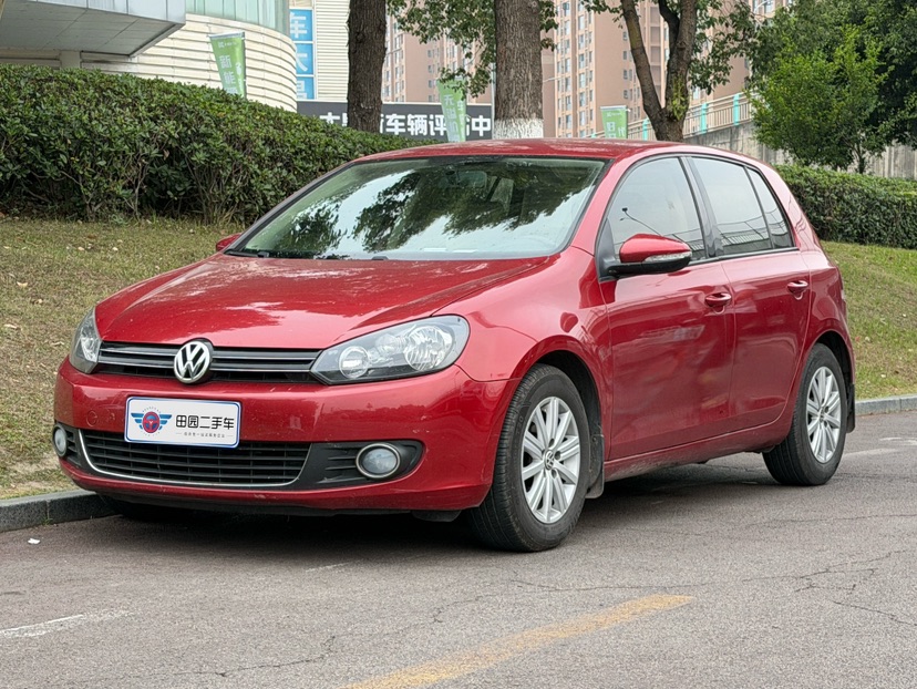 Volkswagen Golf 2012 Volkswagen Golf 2012 car image