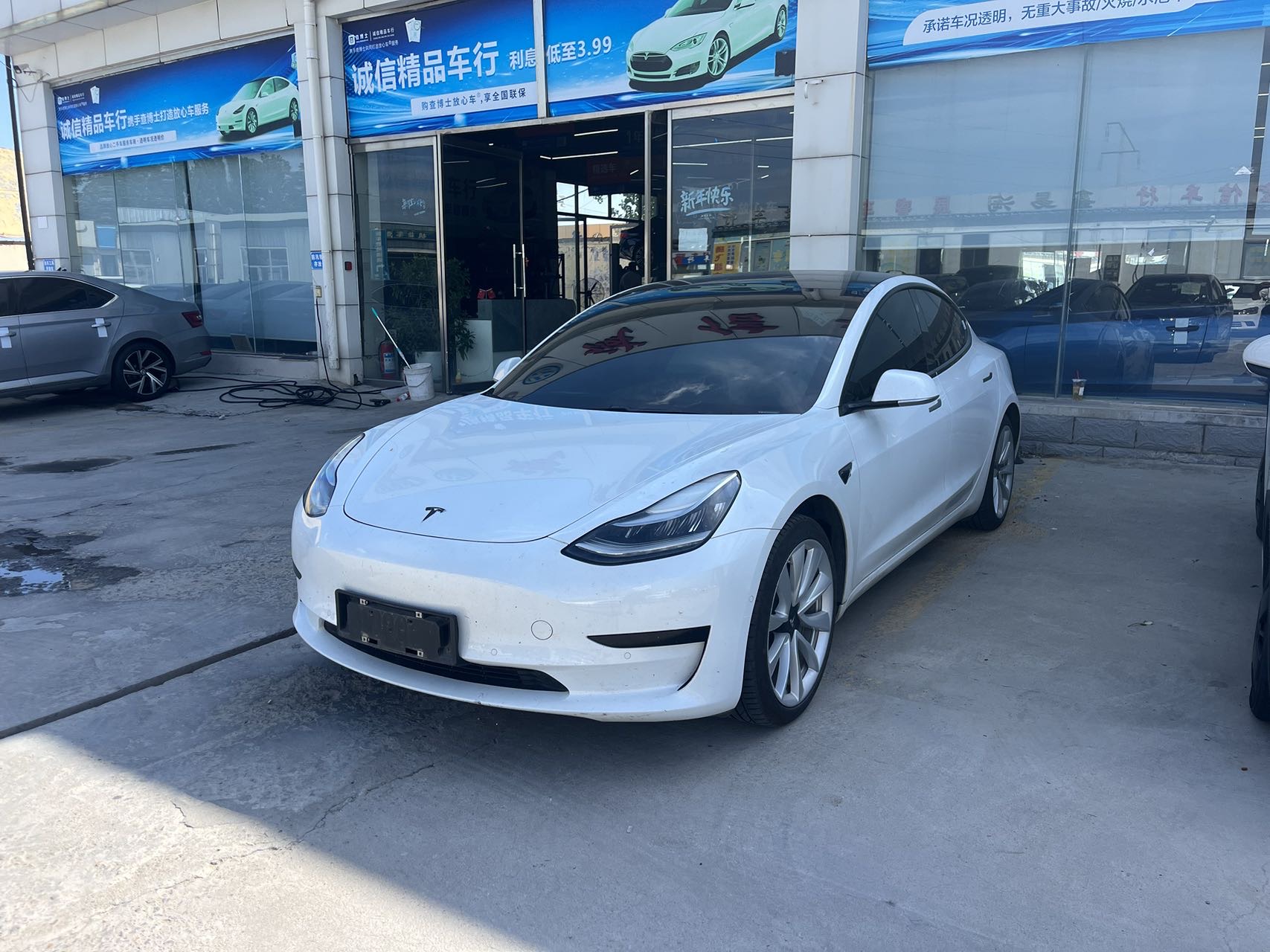 Tesla Model 3 2021 Tesla Model 3 2021 car image