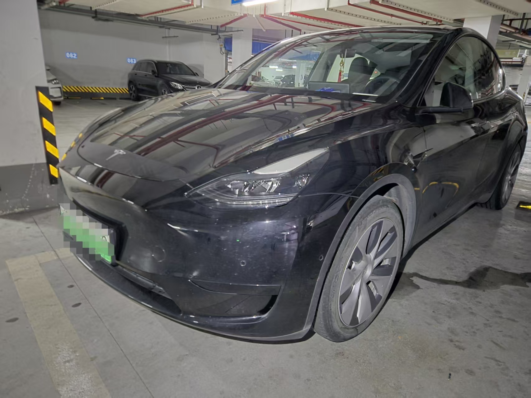 Tesla Model Y 2022 #2 Tesla Model Y 2022 car image #2