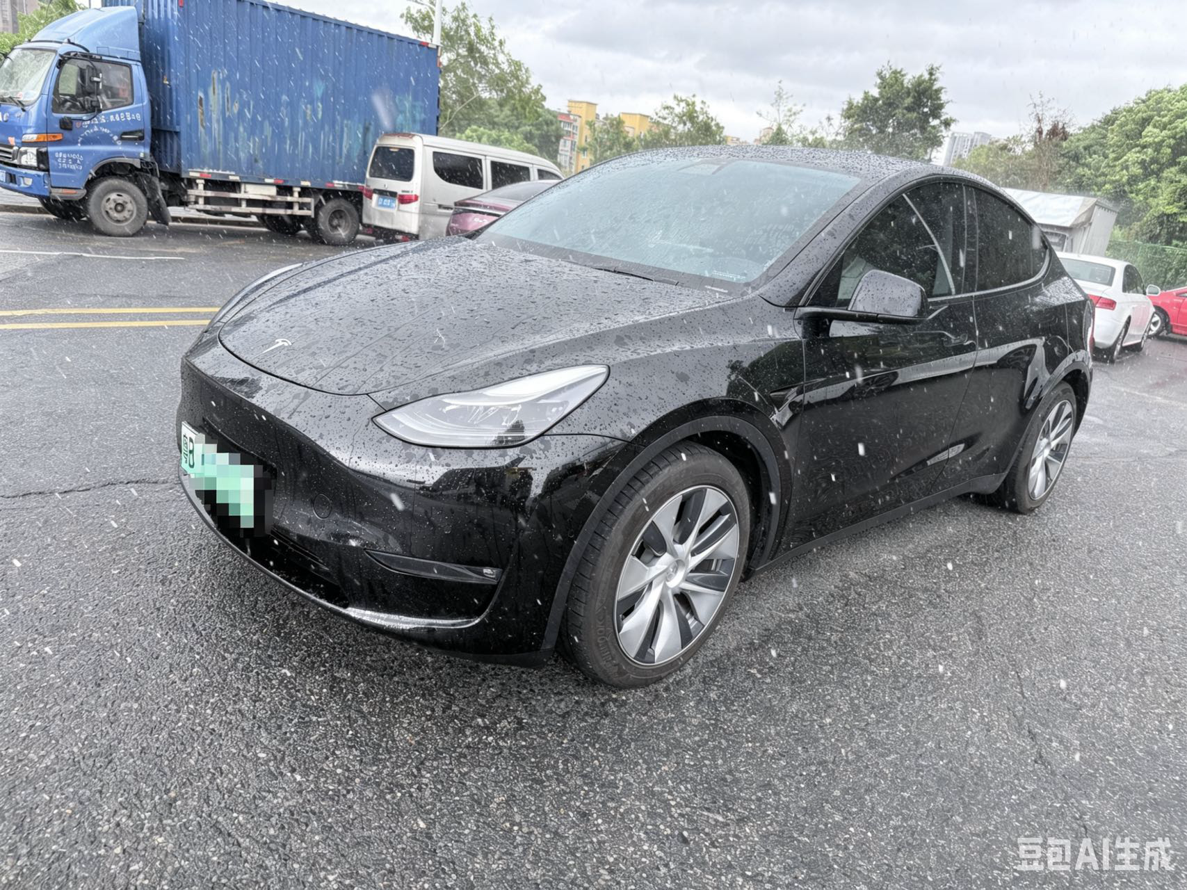 Tesla Model Y 2021 car image #2