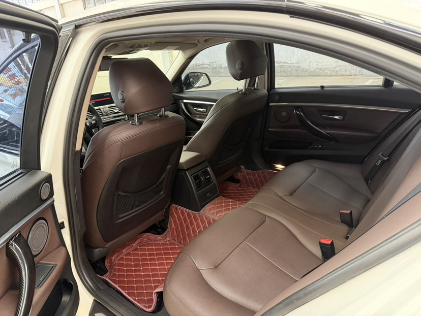 BMW 3 Series 2018 car image #5