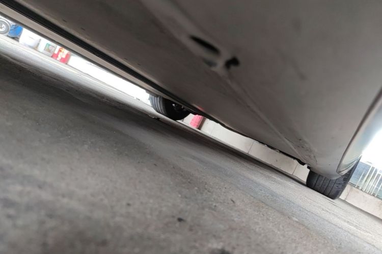 Tesla Model 3 2023 car image #27