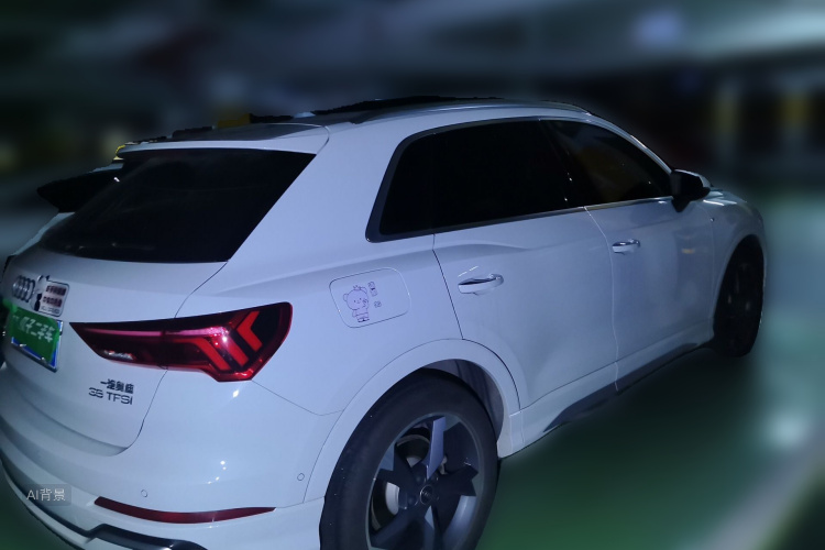 Audi Q3 2024 car image #7