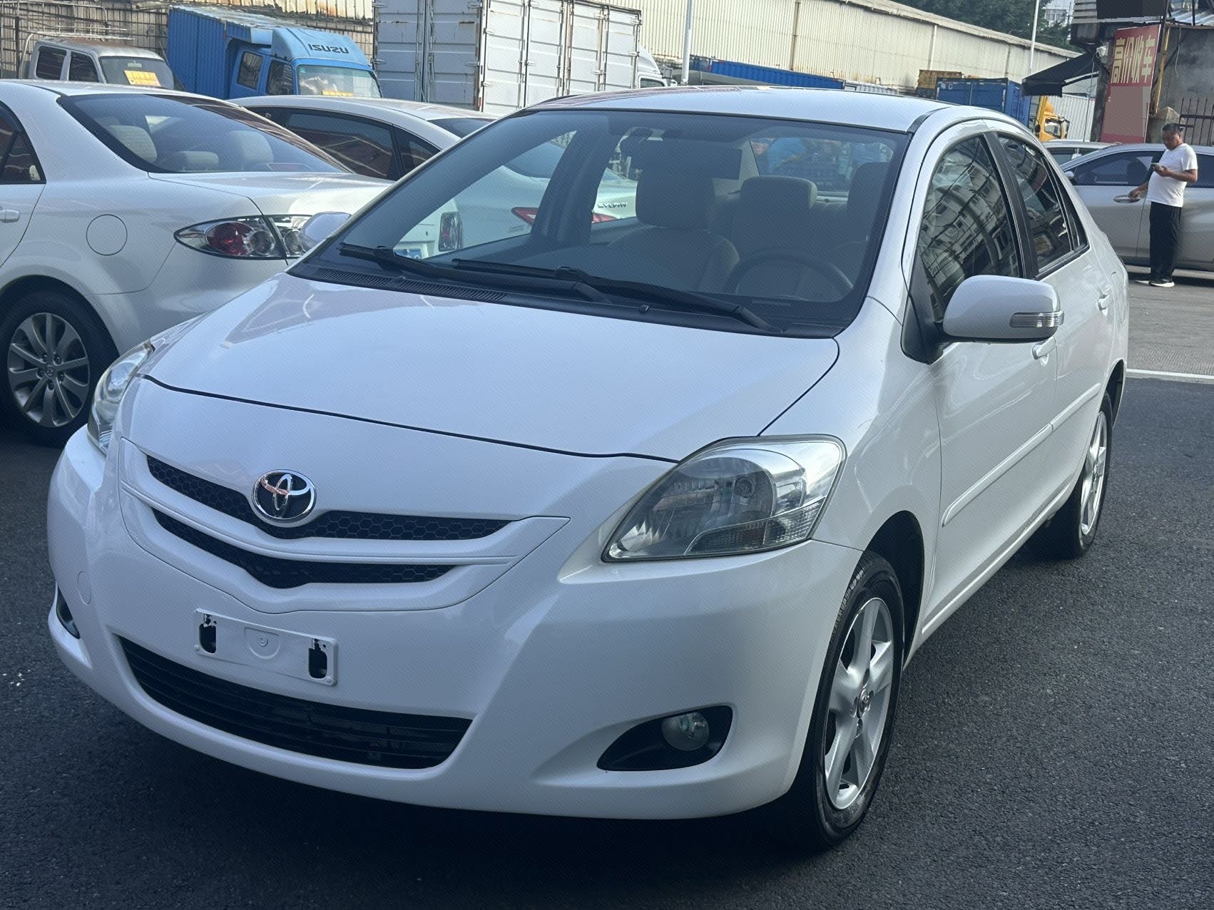 Toyota Vios 2010 Toyota Vios 2010 car image