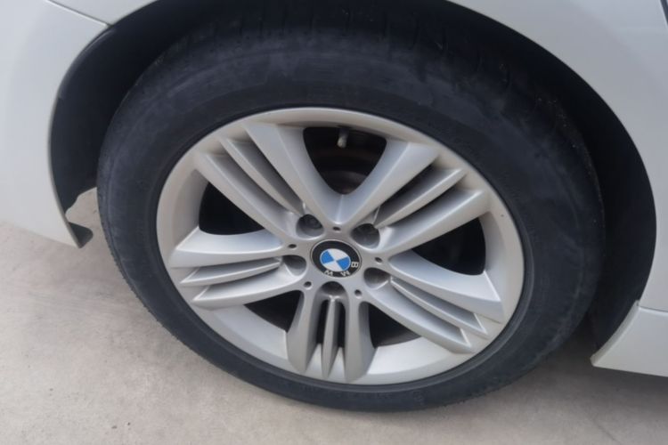 BMW 3 Series 2017 #10 BMW 3 Series 2017 immagine di auto #10