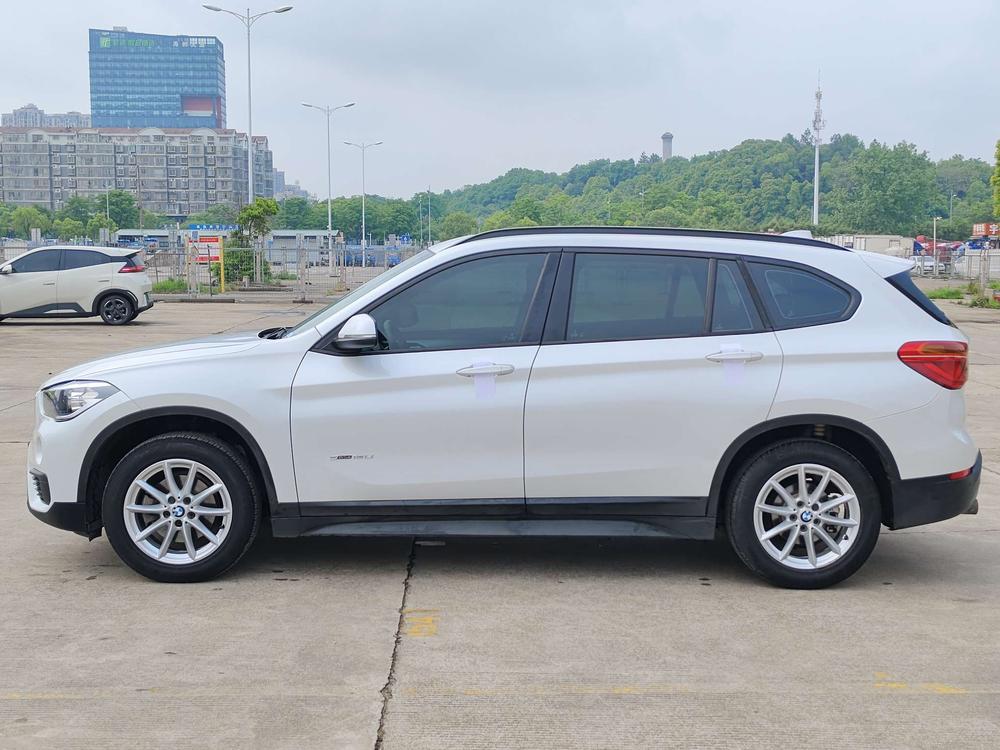 BMW X1 2017 #4 BMW X1 2017 car image #4