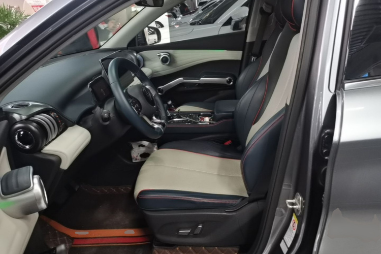 BYD Yuan Plus 2022 immagine di auto #15