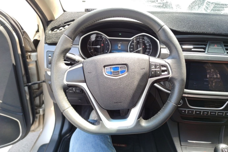 GEELY Emgrand 2017 #11 GEELY Emgrand 2017 car image #11