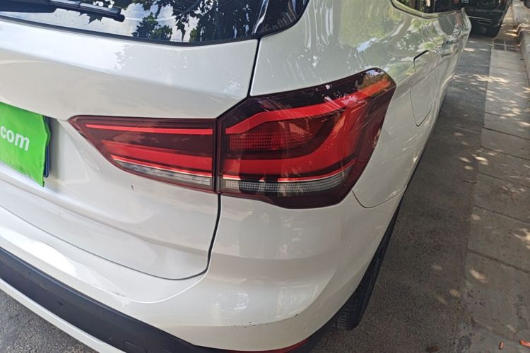 BMW X1 2020 #8 BMW X1 2020 car image #8