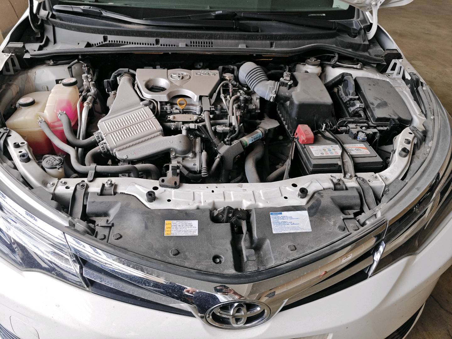Toyota Corolla 2018 car image #16
