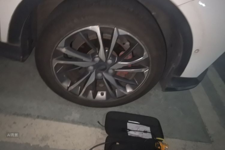 GEELY Coolray 2019 car image #9
