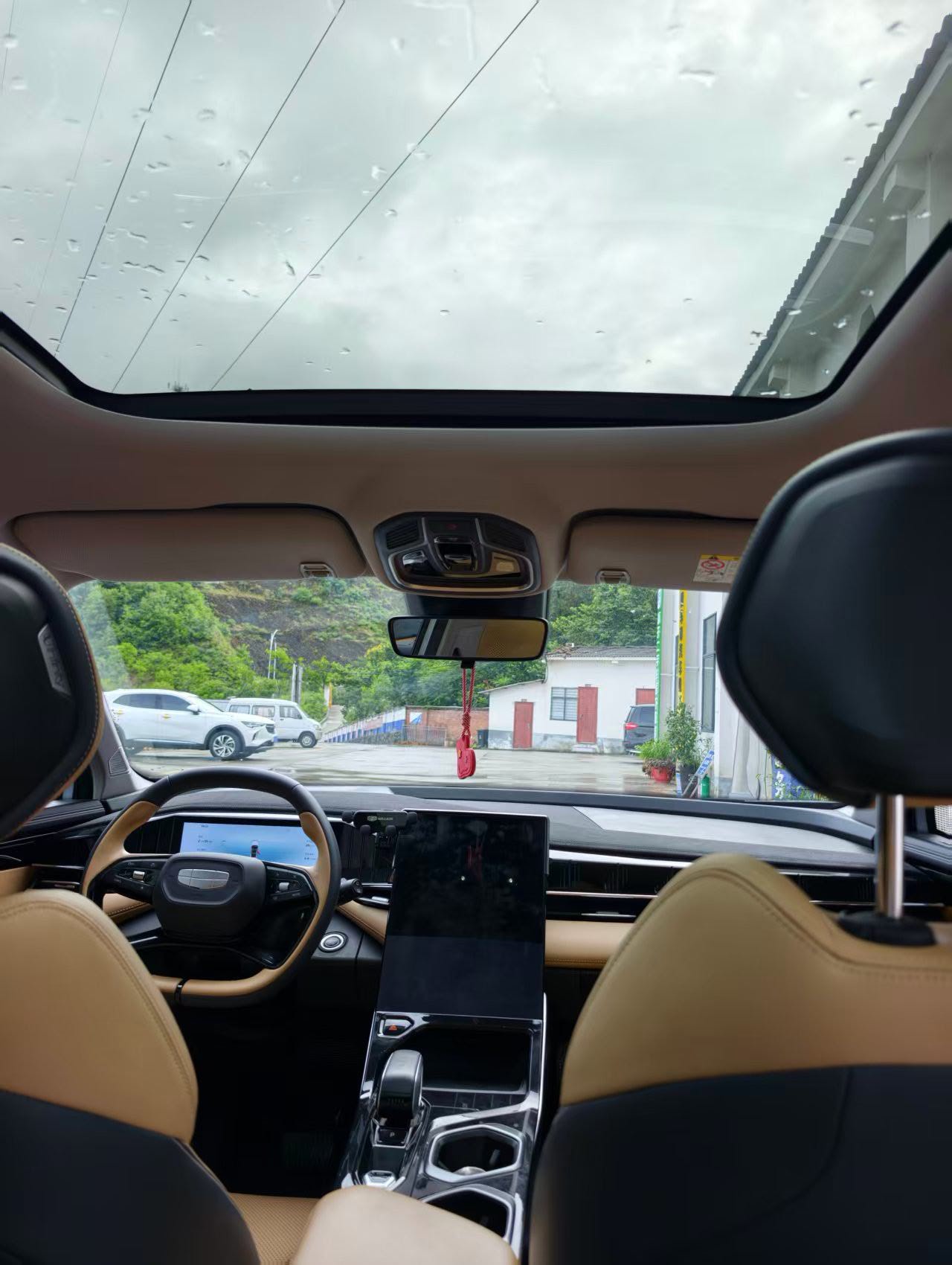 GEELY Boyue L 2023 car image #7