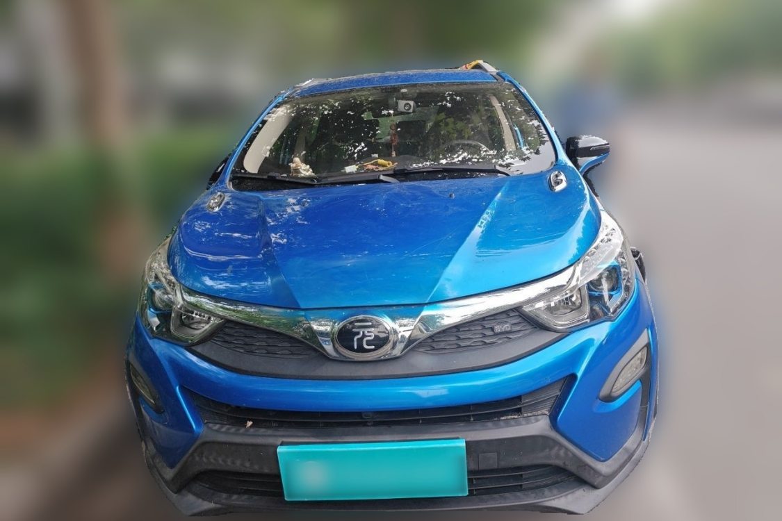 BYD Yuan 2016 #5 BYD Yuan 2016 car image #5