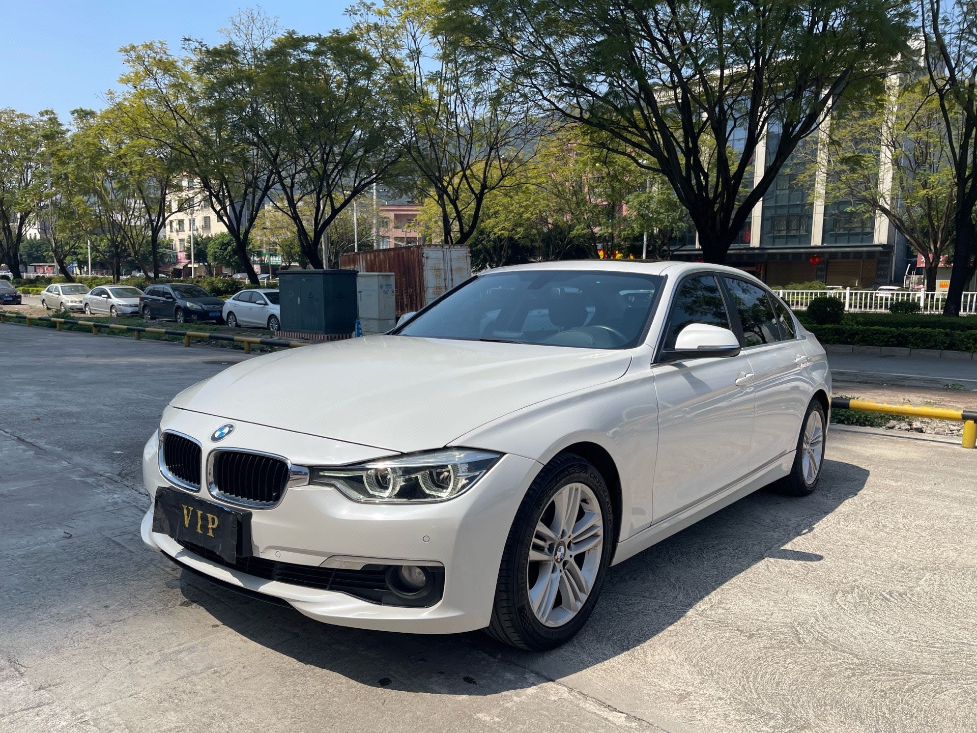 BMW 3 Series 2017 BMW 3 Series 2017 immagine di auto