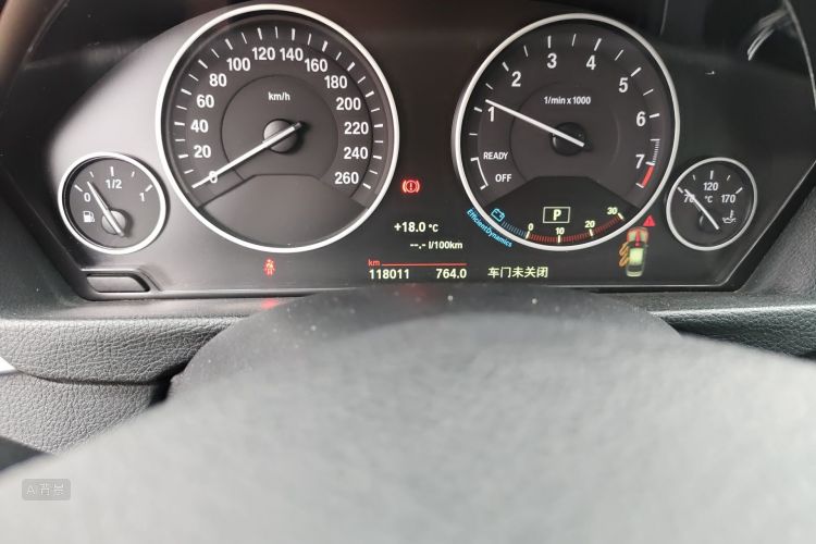 BMW 3 Series 2018 #14 BMW 3 Series 2018 car image #14