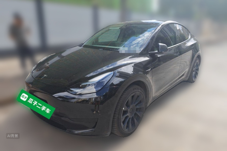 Tesla Model Y 2023 car image #2