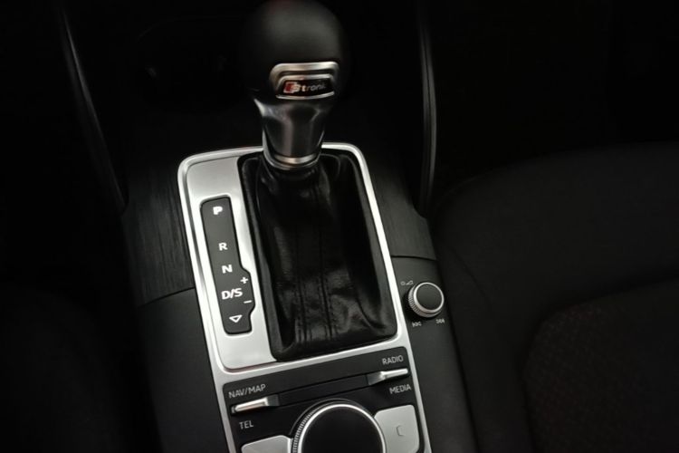 Audi A3 2019 image de voiture #14