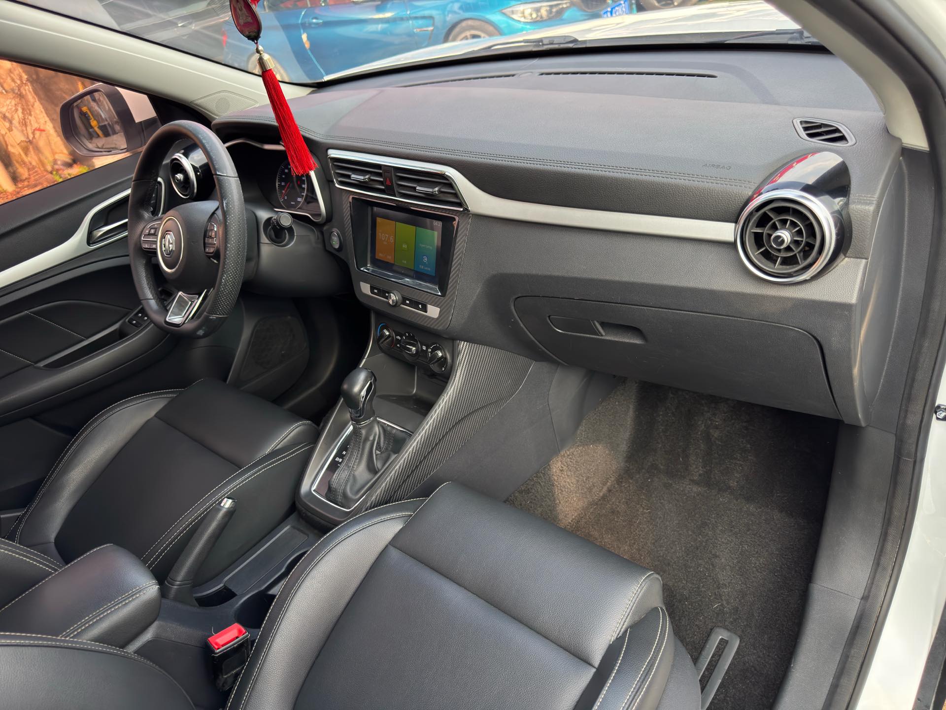 MG ZS 2018 image de voiture #22