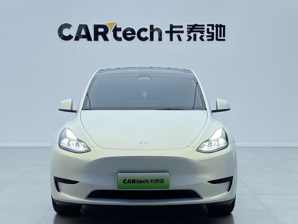 Tesla Model Y 2023 #2 Tesla Model Y 2023 car image #2