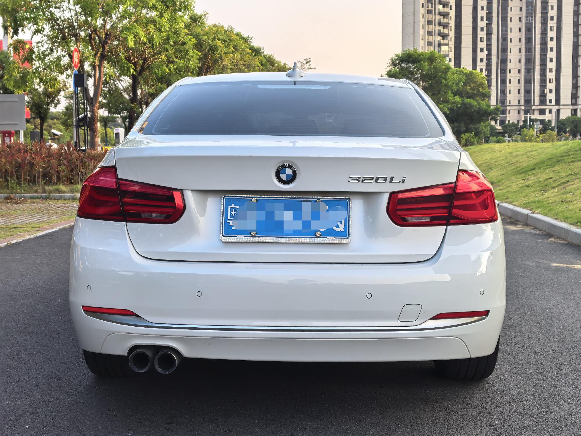BMW 3 Series 2019 #5 BMW 3 Series 2019 imagen de coche #5