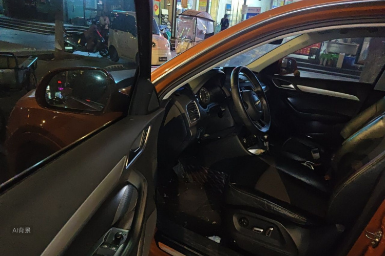 Audi Q3 2018 #18 Audi Q3 2018 car image #18