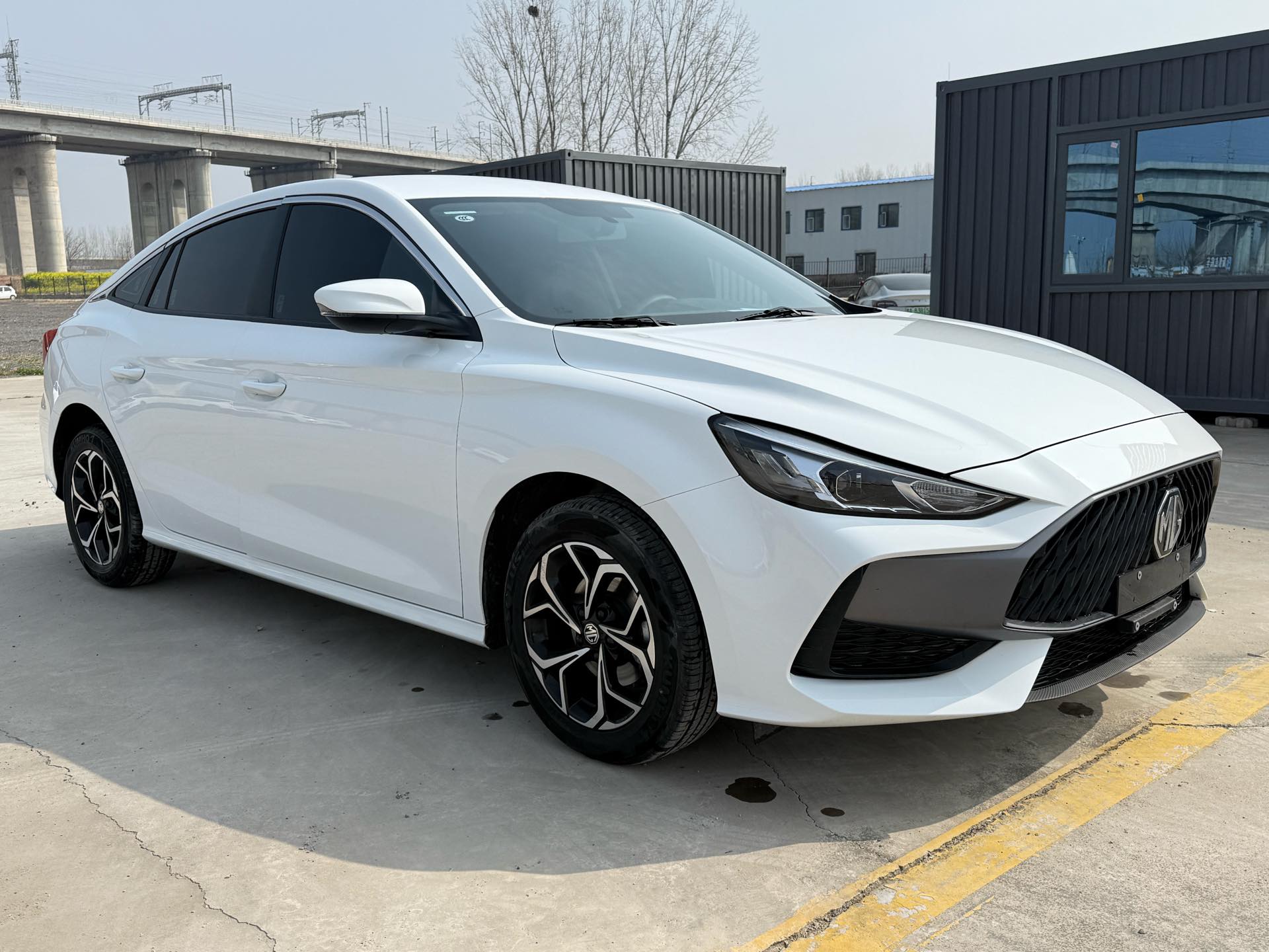 MG 5 2023 car image #3