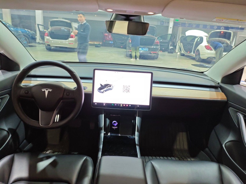 Tesla Model 3 2020 #5 Tesla Model 3 2020 car image #5