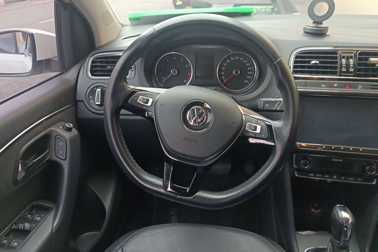 Volkswagen Polo 2017 #12 Volkswagen Polo 2017 car image #12
