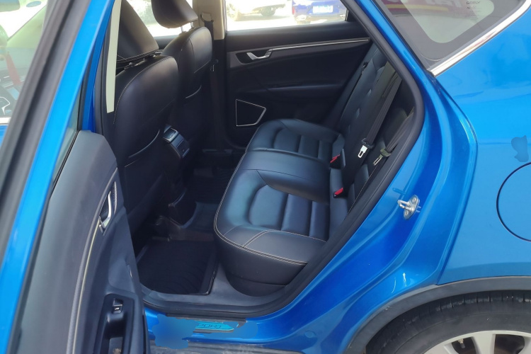 GEELY Emgrand GS 2018 #17 GEELY Emgrand GS 2018 car image #17