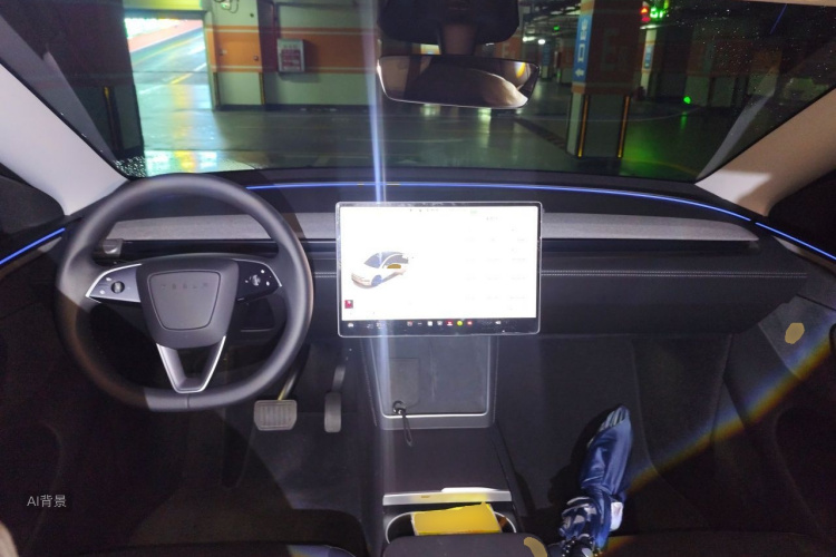 Tesla Model Y 2025 car image #11