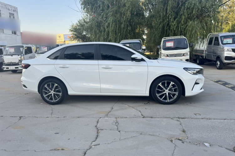 GEELY Emgrand 2024 #4 GEELY Emgrand 2024 car image #4